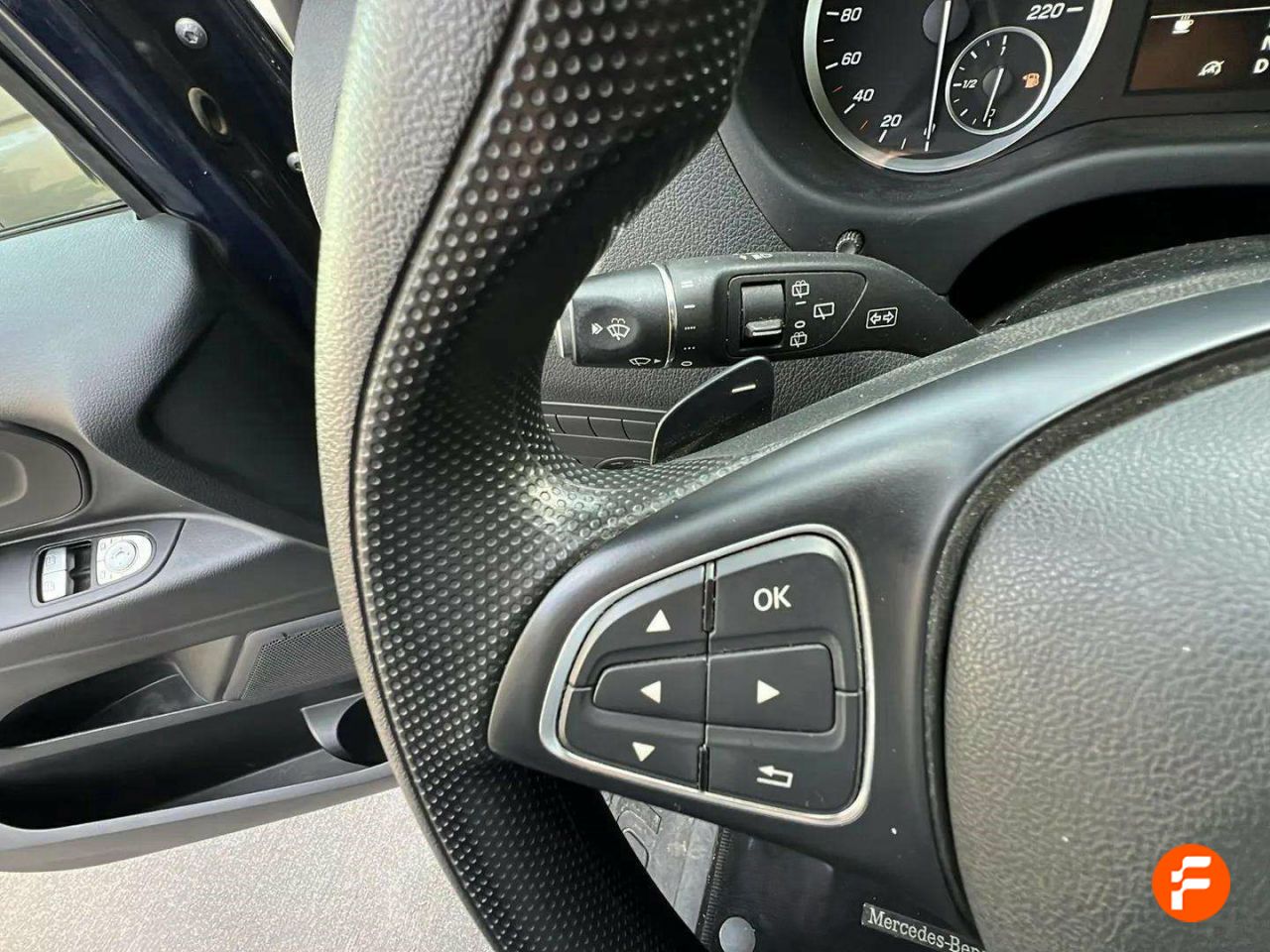 Foto Mercedes-Benz Vito 14
