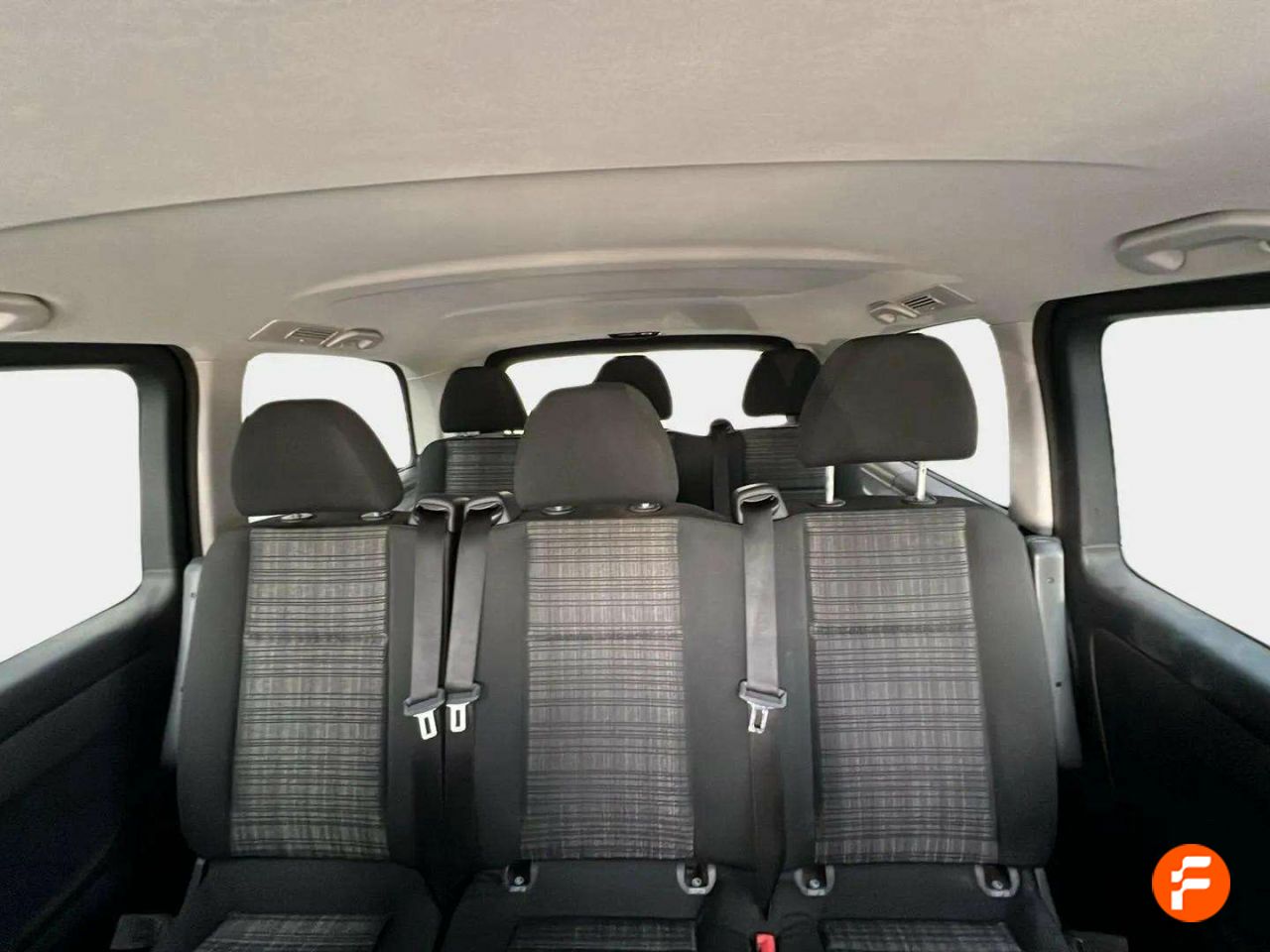 Foto Mercedes-Benz Vito 31