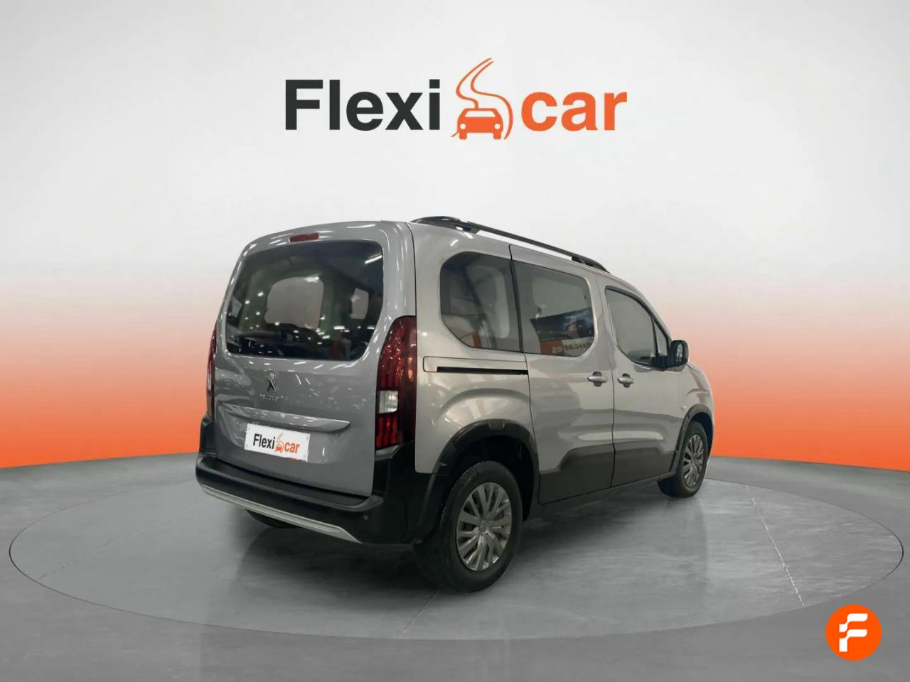 Foto Peugeot Rifter 12