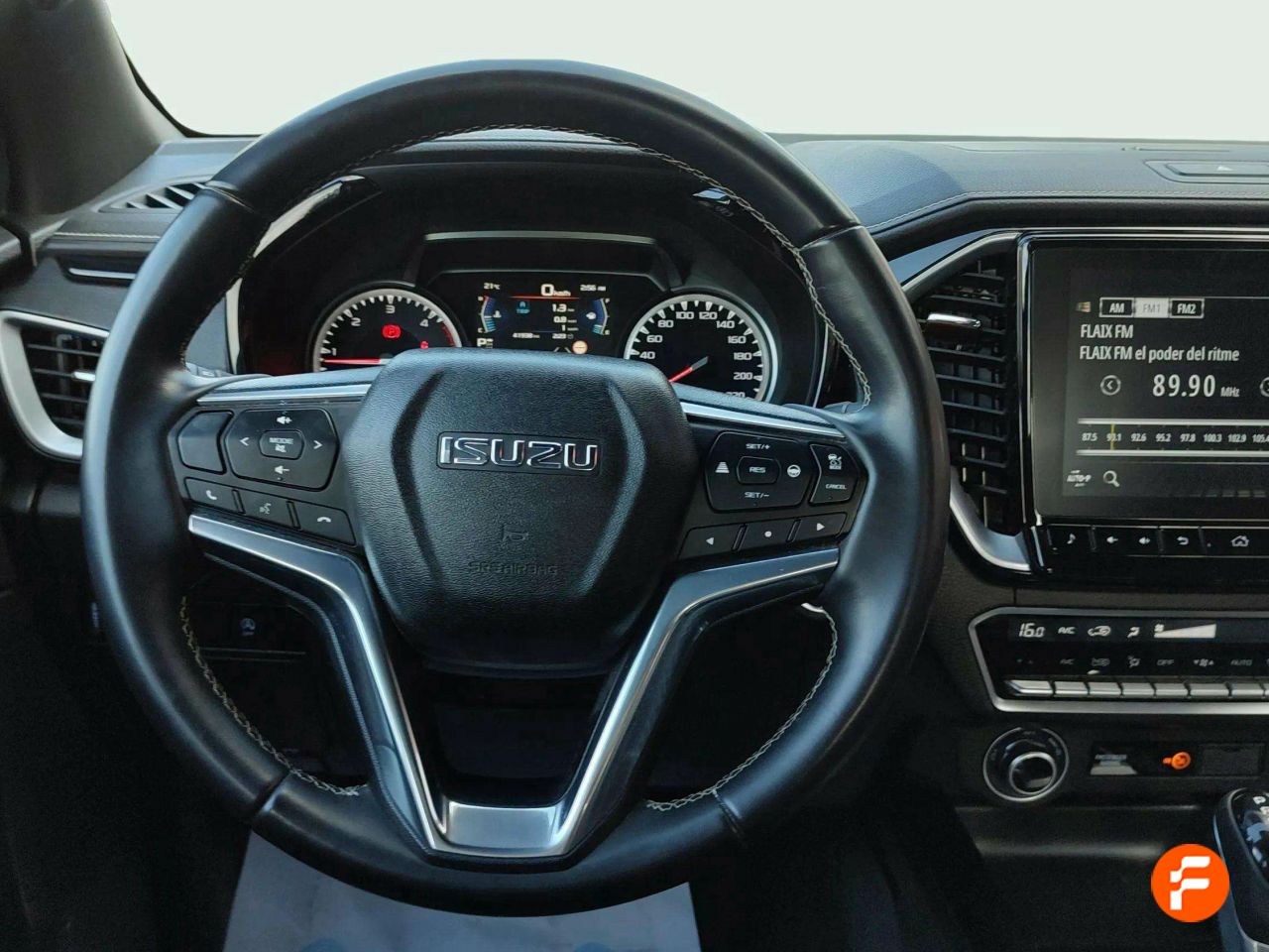 Foto Isuzu D-Max 14