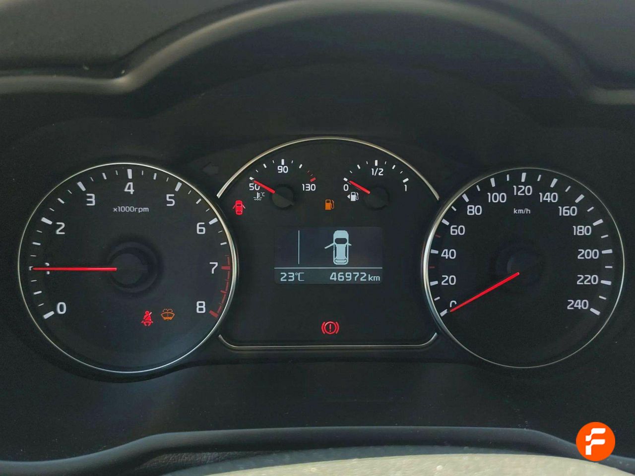 Foto Kia Carens 16