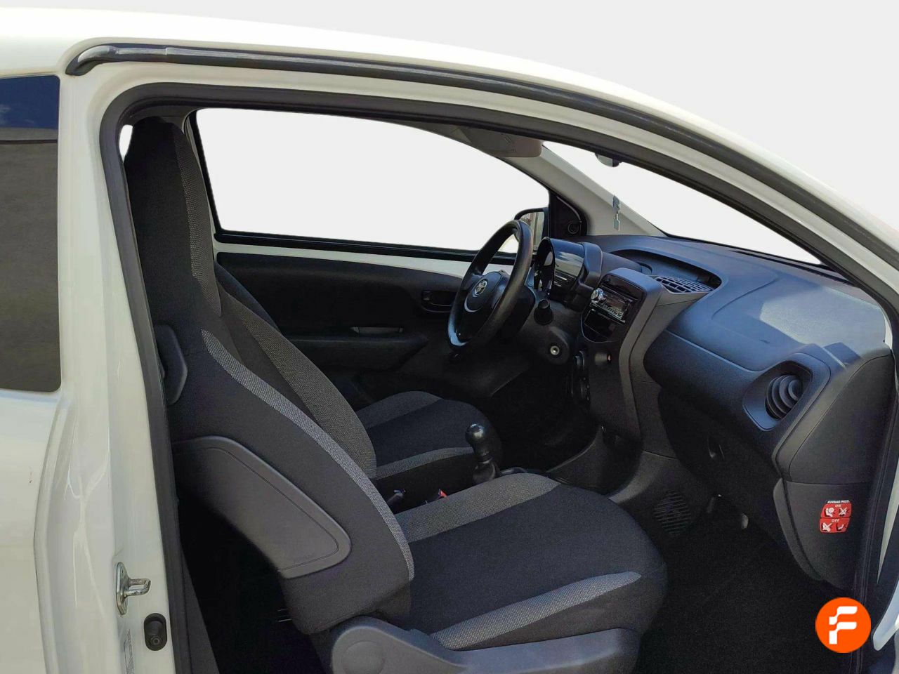 Foto Toyota Aygo 12