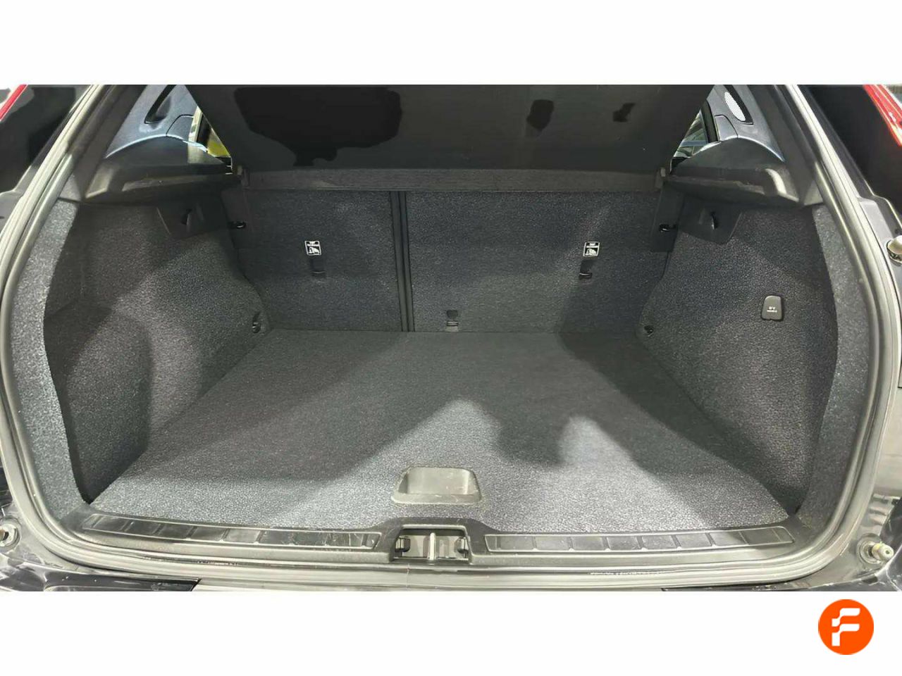 Foto Volvo XC40 11