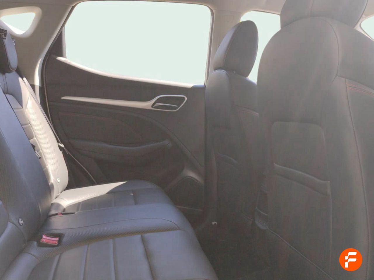 Foto MG ZS 16