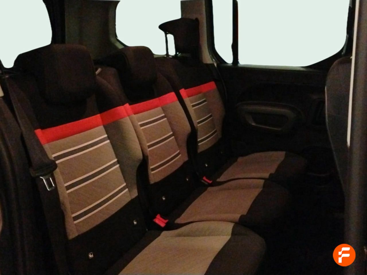 Foto Citroën Berlingo 15