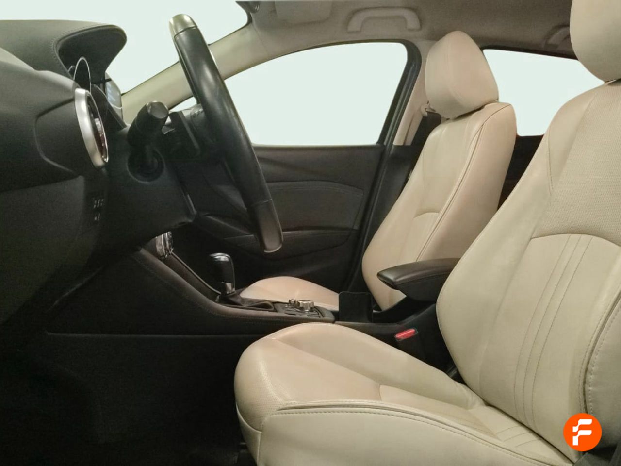 Foto Mazda CX-3 15
