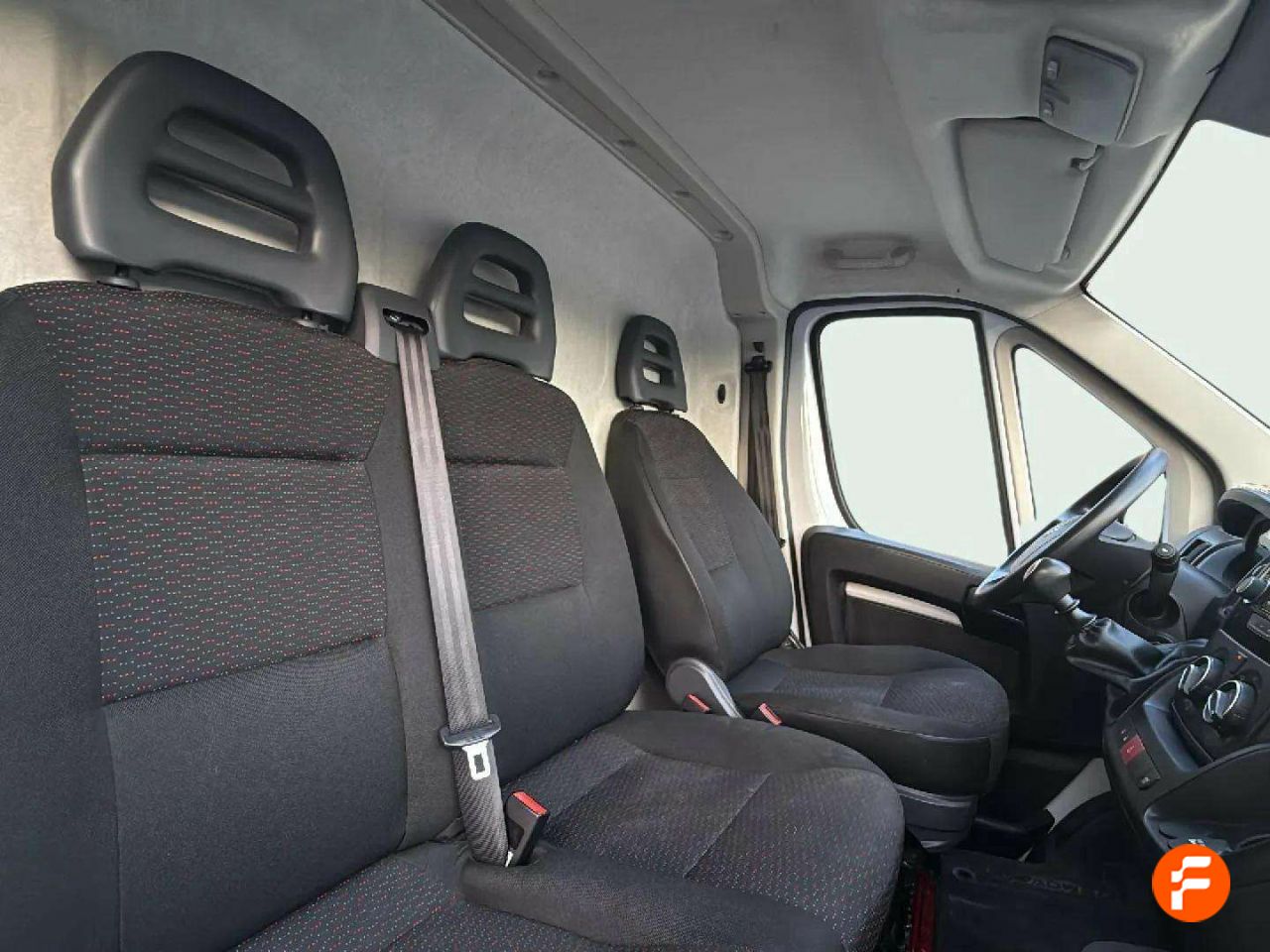 Foto Opel Movano 15