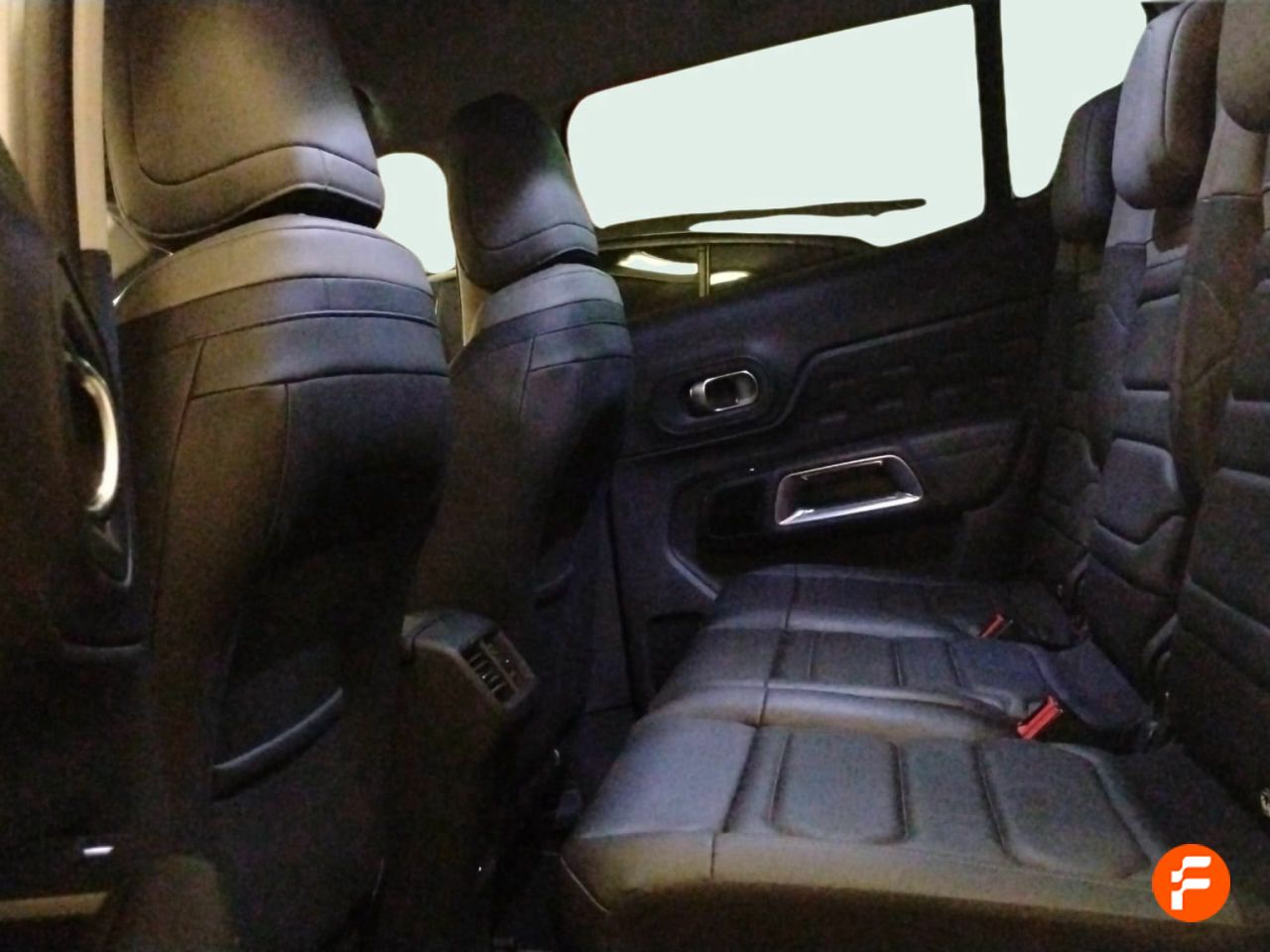 Foto Citroën C5 Aircross 16