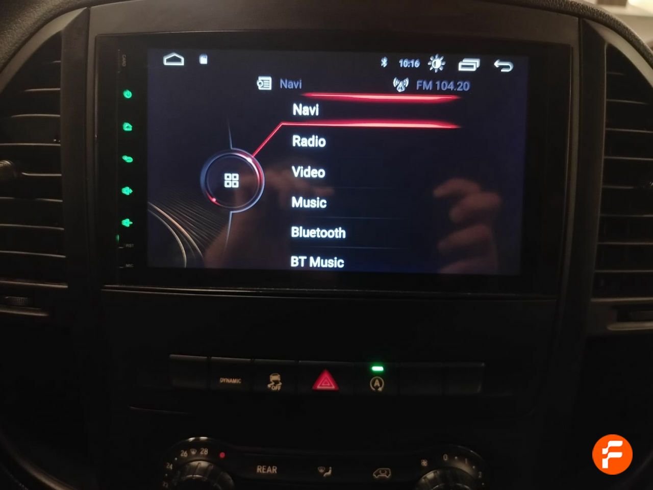 Foto Mercedes-Benz Vito 13