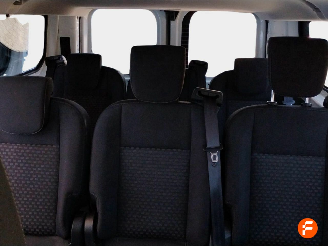 Foto Ford Tourneo Custom 16