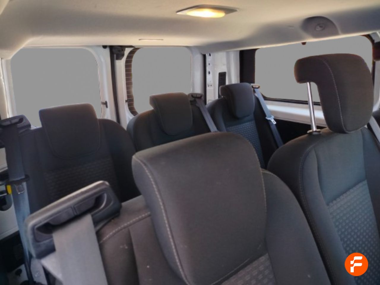 Foto Ford Tourneo Custom 17