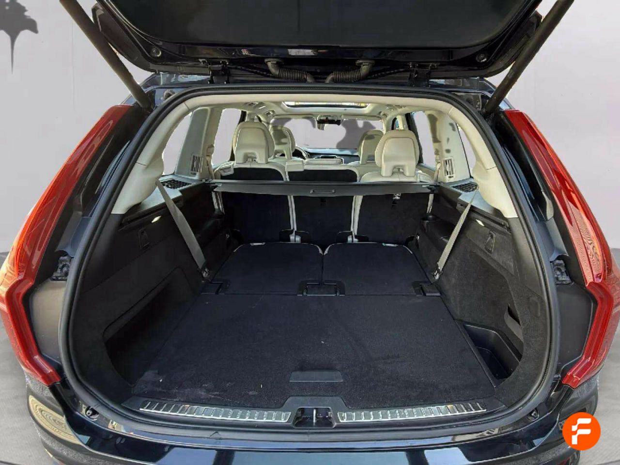 Foto Volvo XC90 10