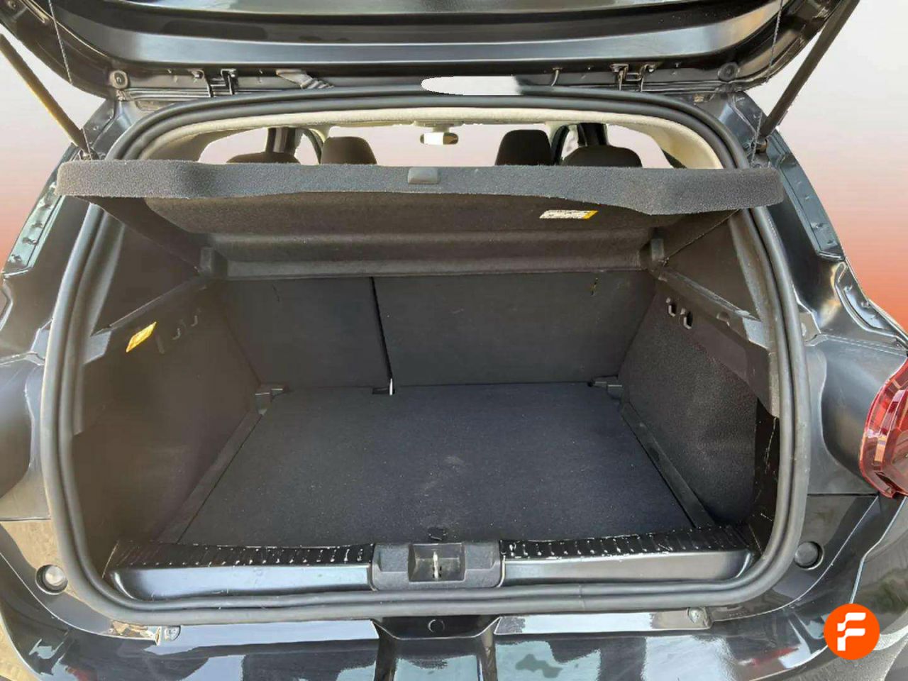 Foto Dacia Sandero 10