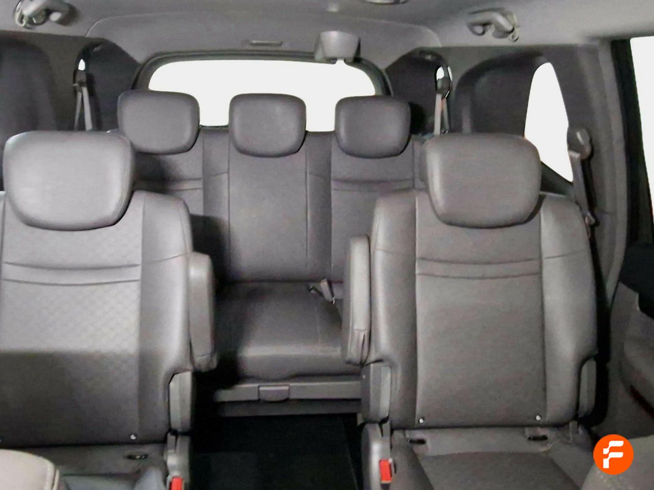 Foto SsangYong Rodius 12