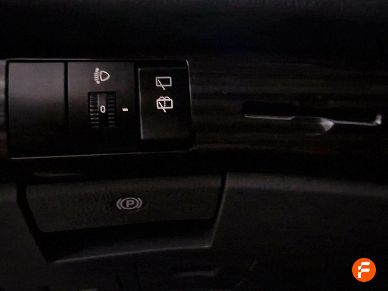 Foto SsangYong Rodius 15