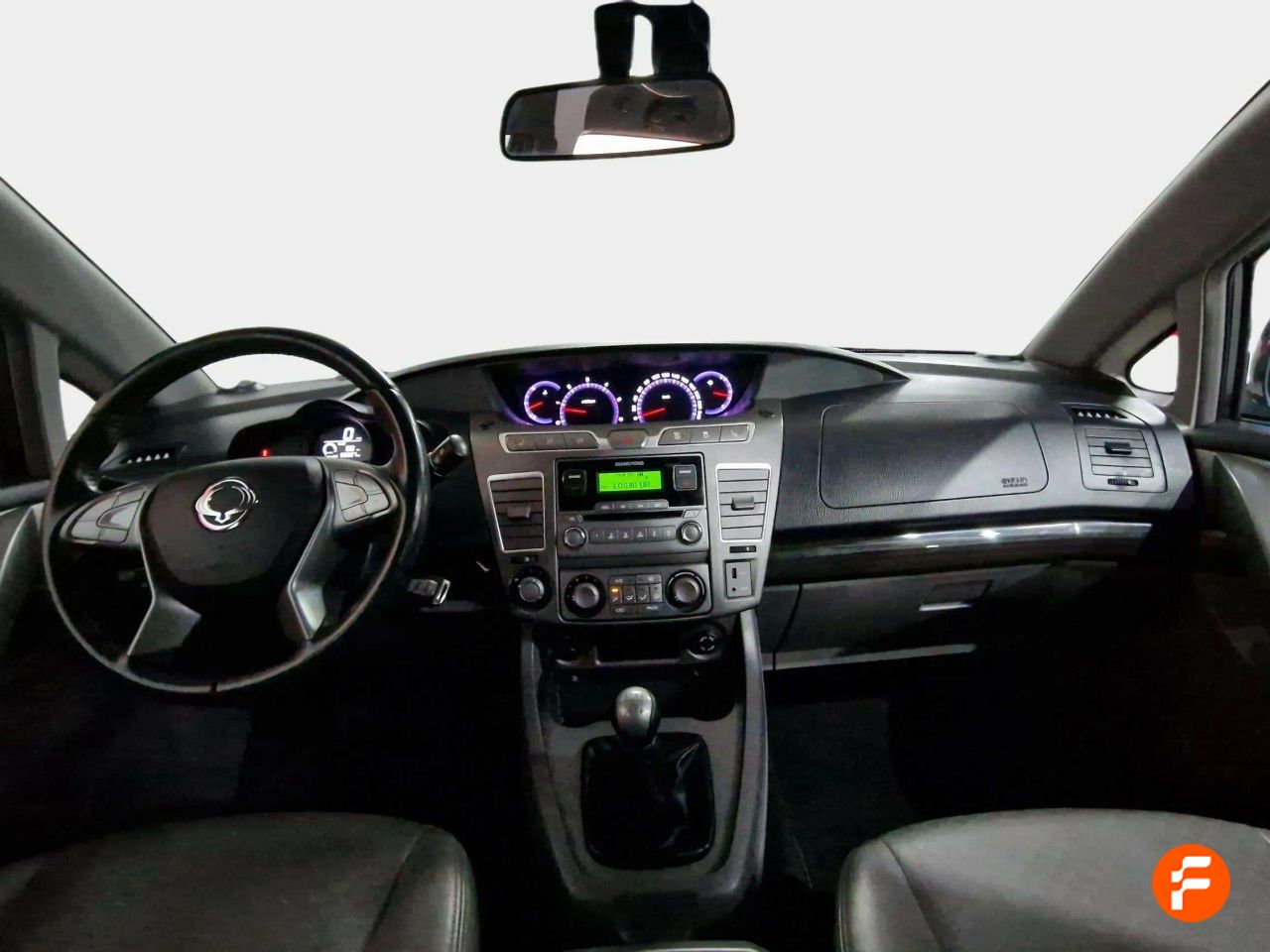 Foto SsangYong Rodius 21