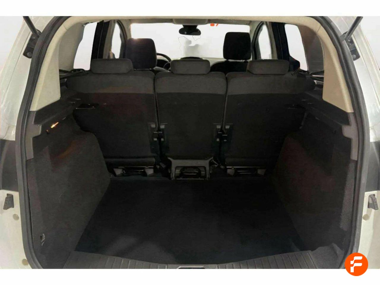 Foto Ford C-Max 11
