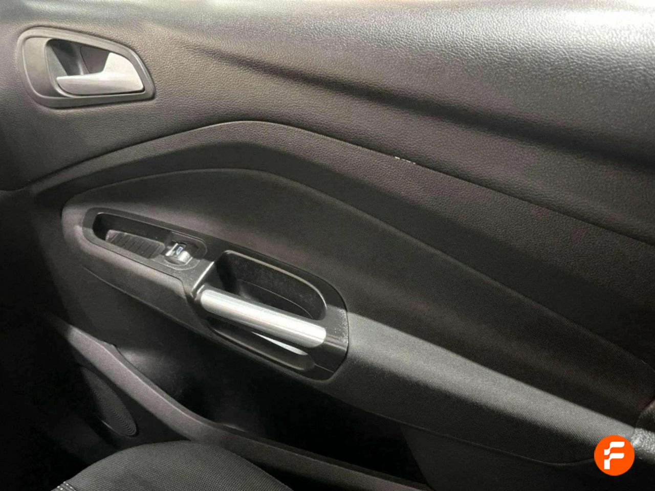Foto Ford C-Max 12