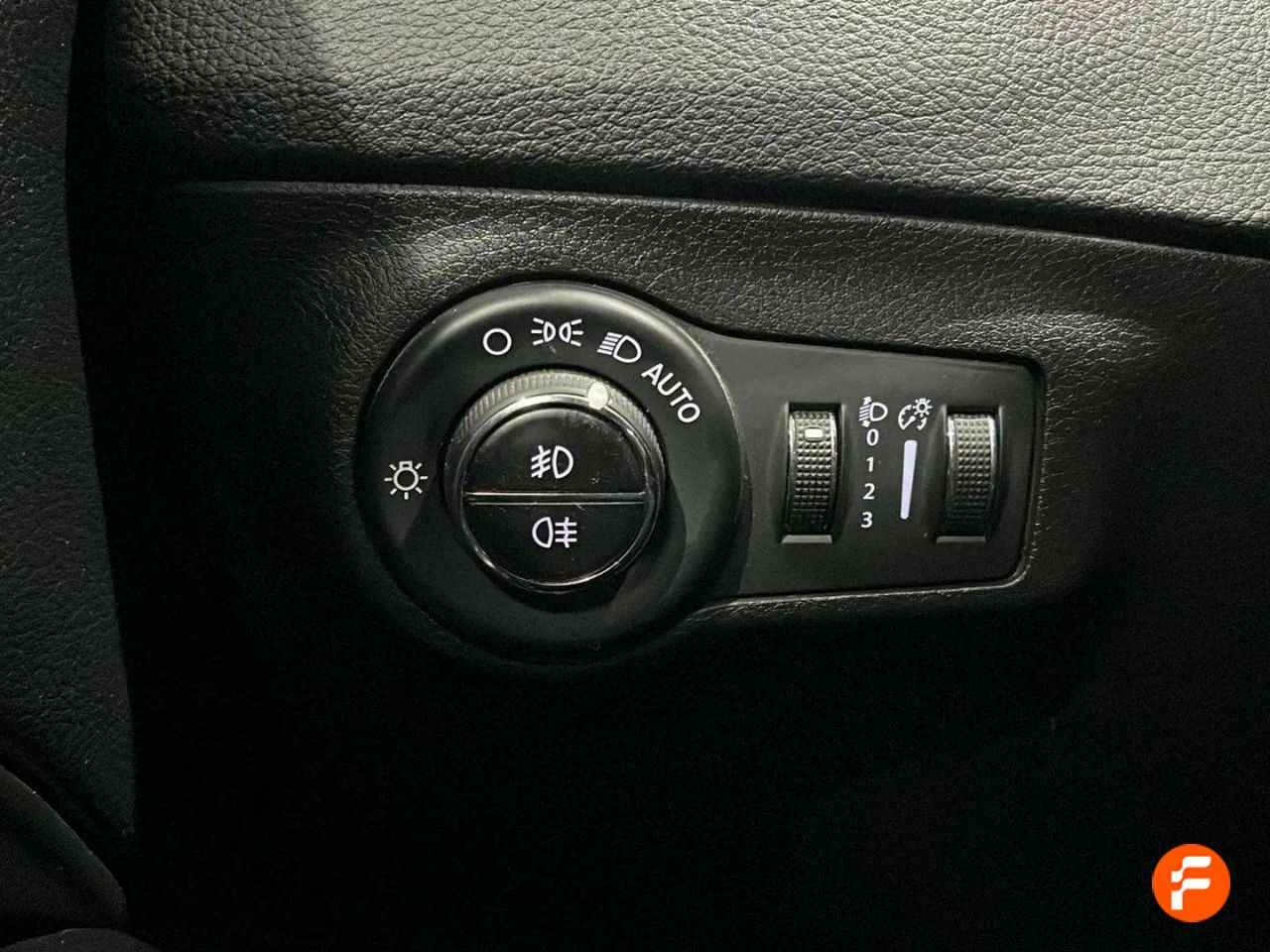 Foto Jeep Compass 17