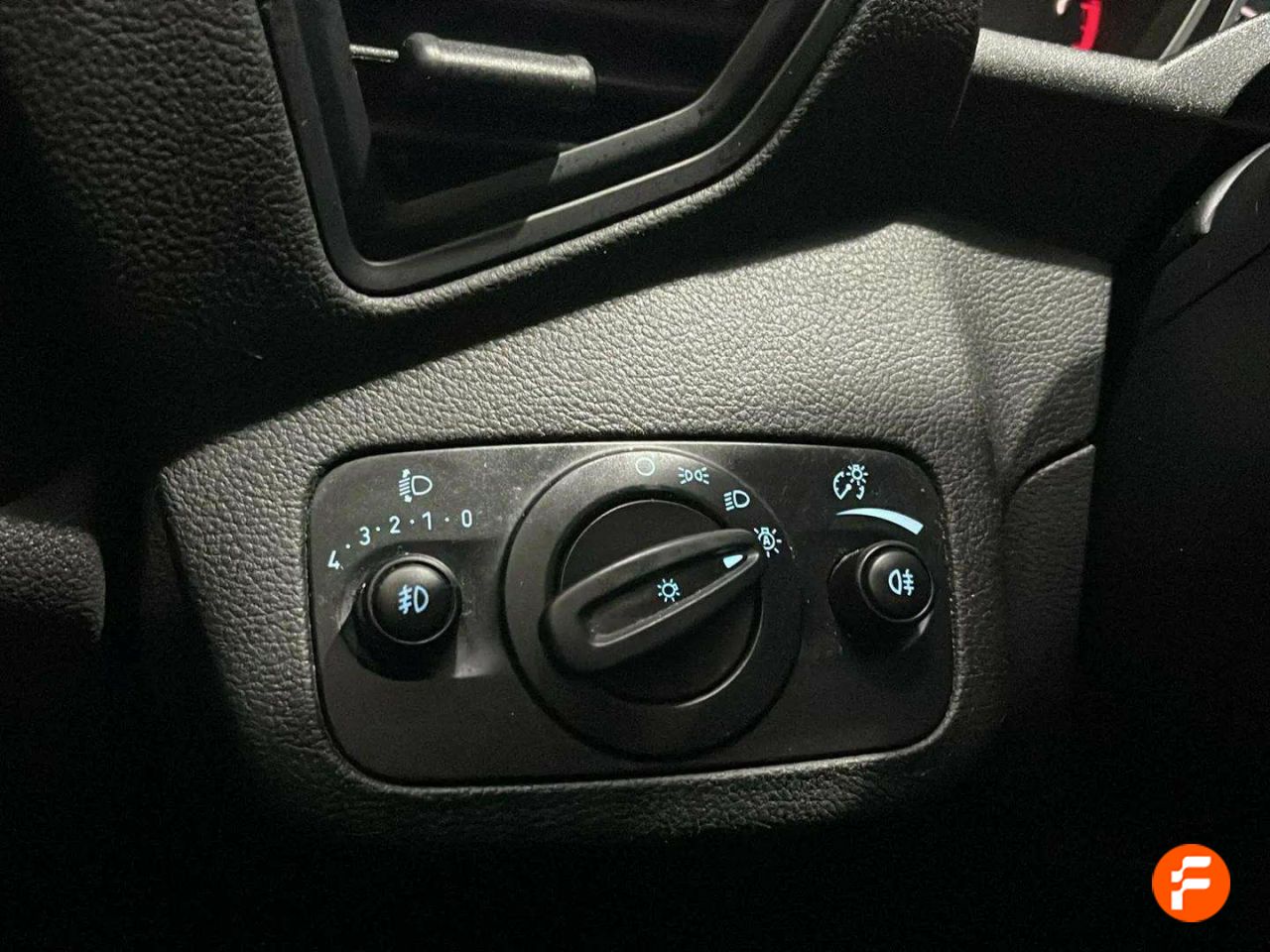Foto Ford Kuga 17