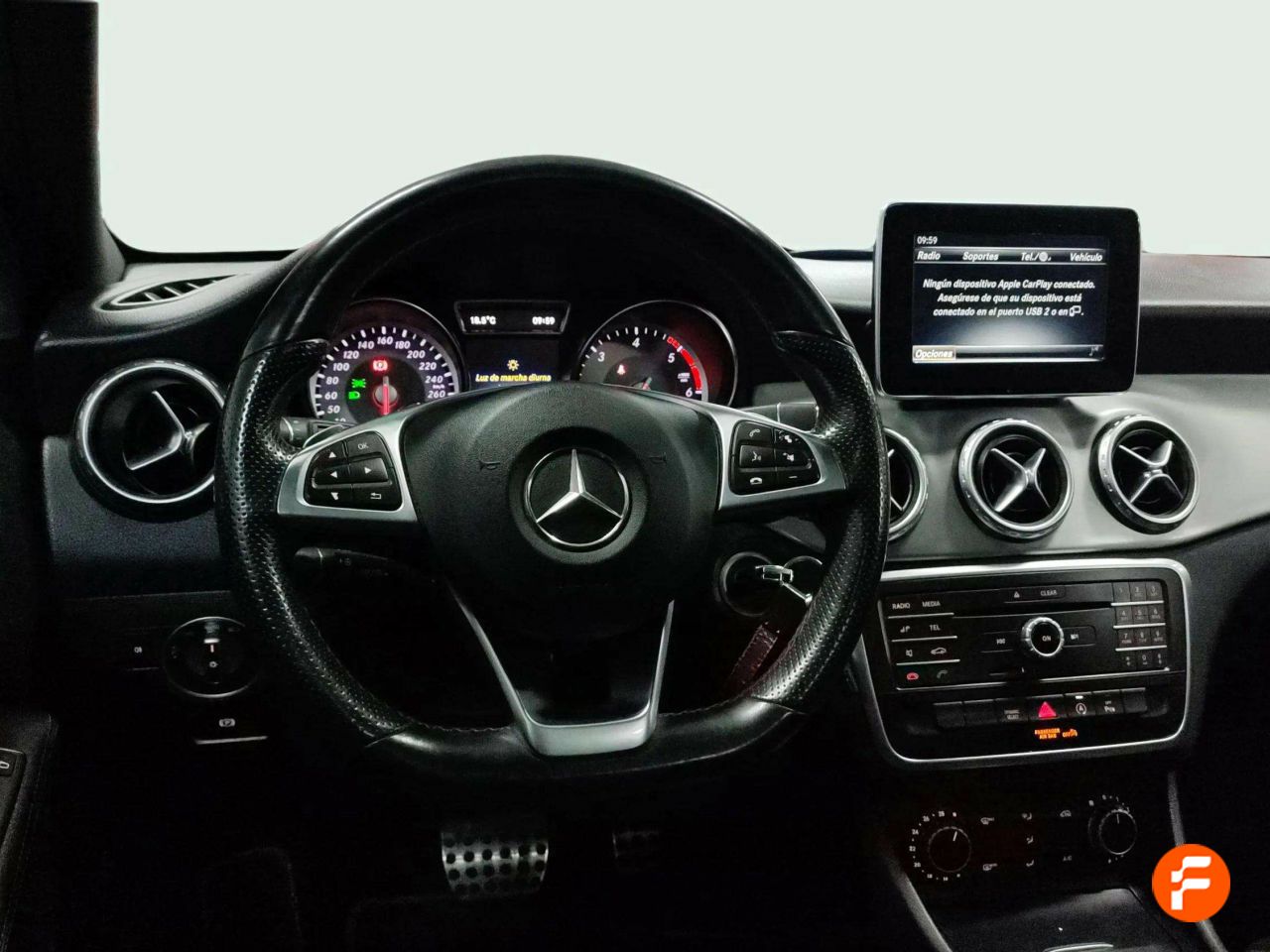 Foto Mercedes-Benz Clase GLA 19