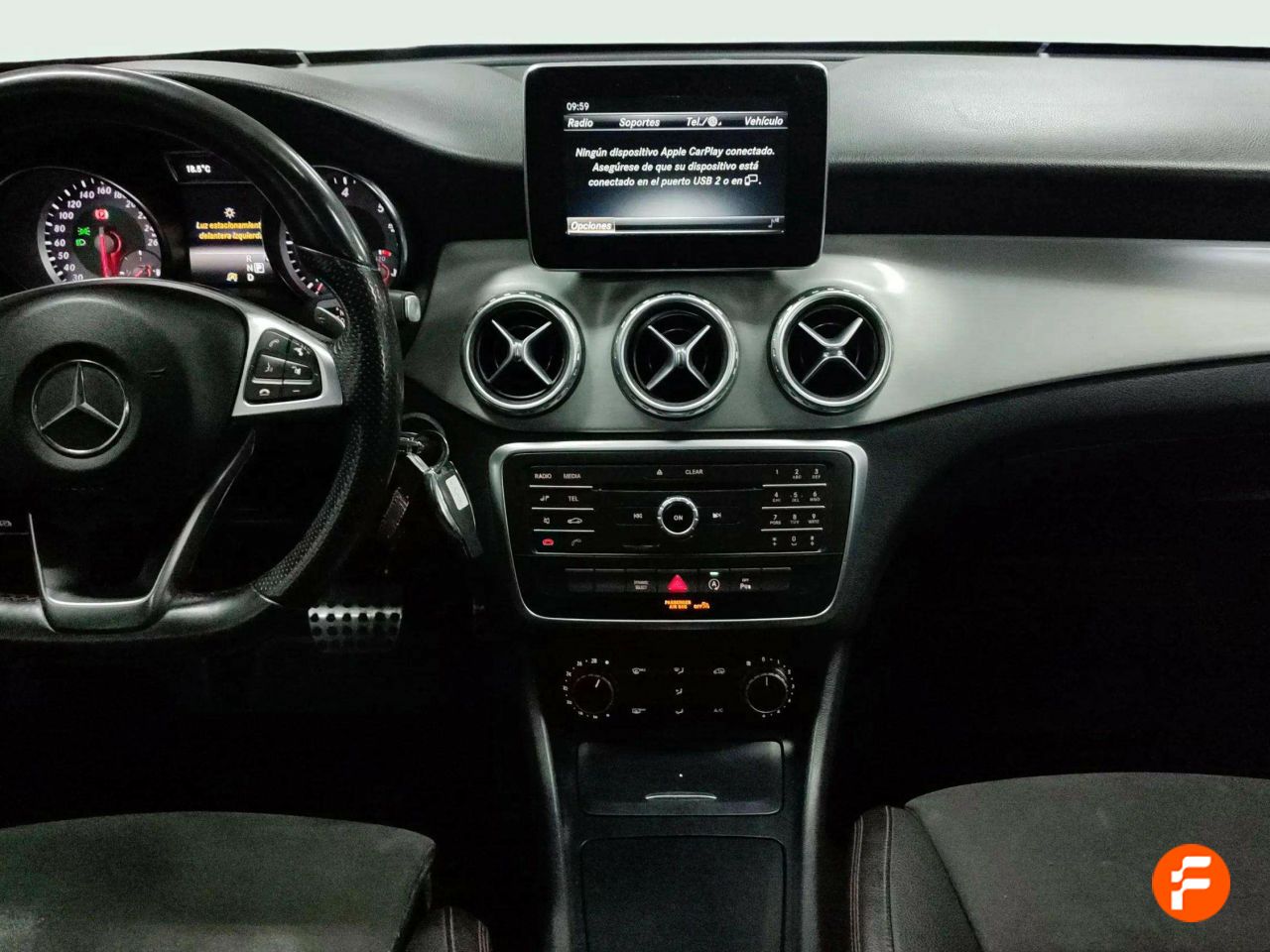Foto Mercedes-Benz Clase GLA 21