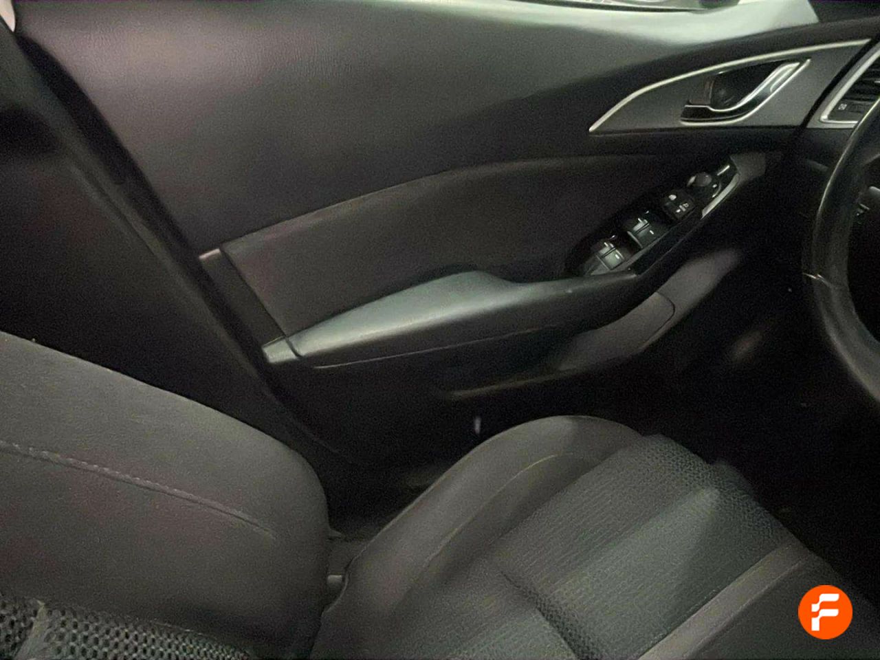 Foto Mazda Mazda3 16