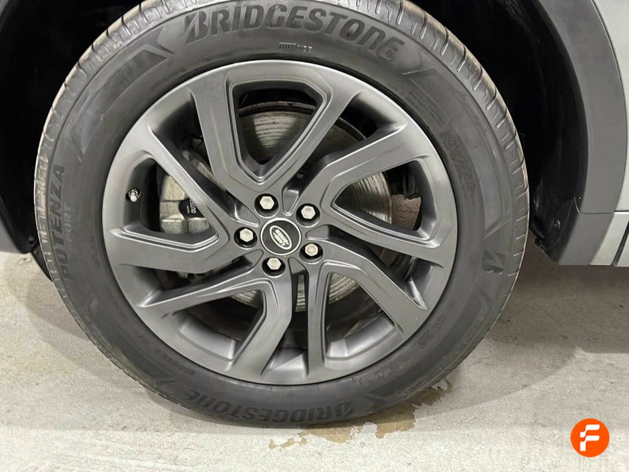 Foto Land-Rover Discovery Sport 24
