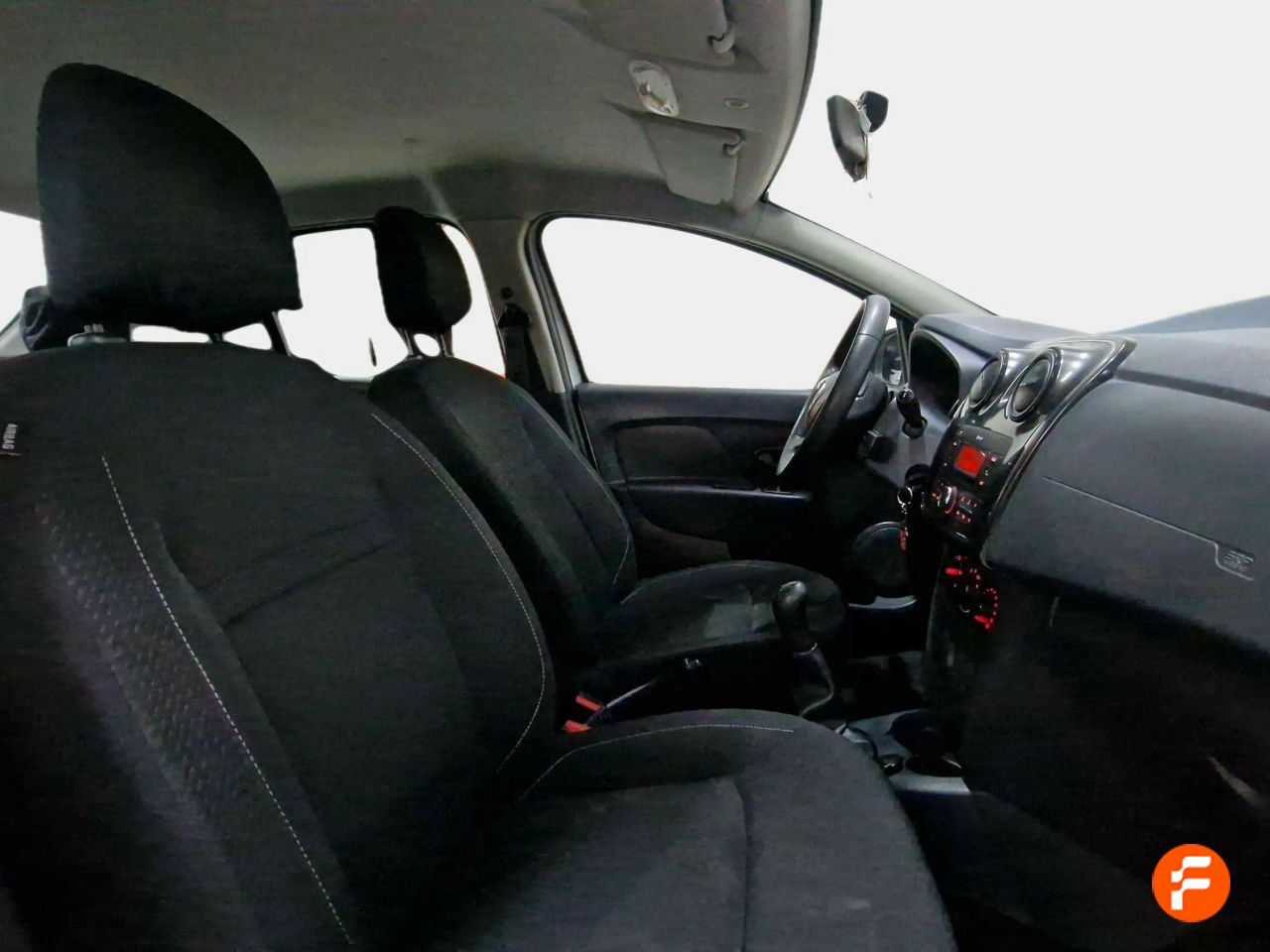 Foto Dacia Logan 14