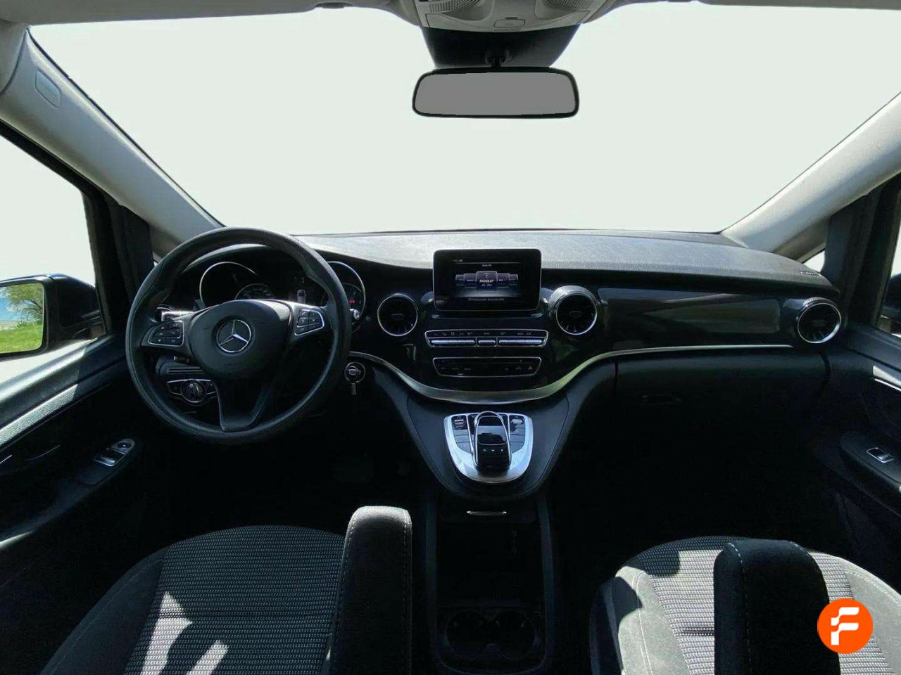 Foto Mercedes-Benz Clase V 10