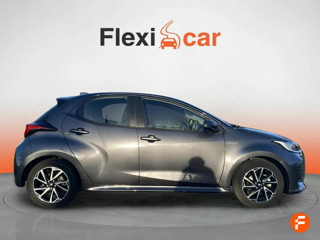 Foto Toyota Yaris 8