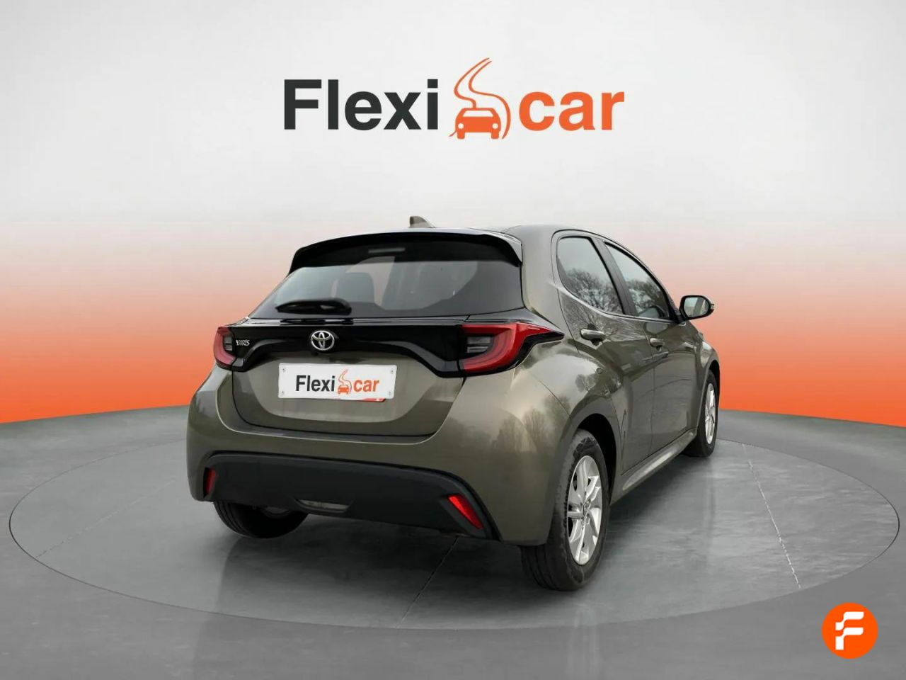 Foto Toyota Yaris 8