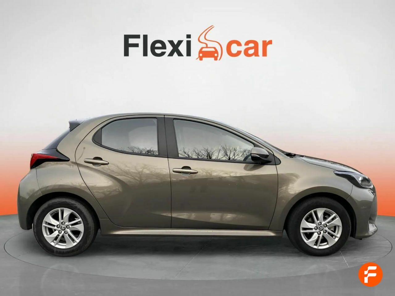 Foto Toyota Yaris 9