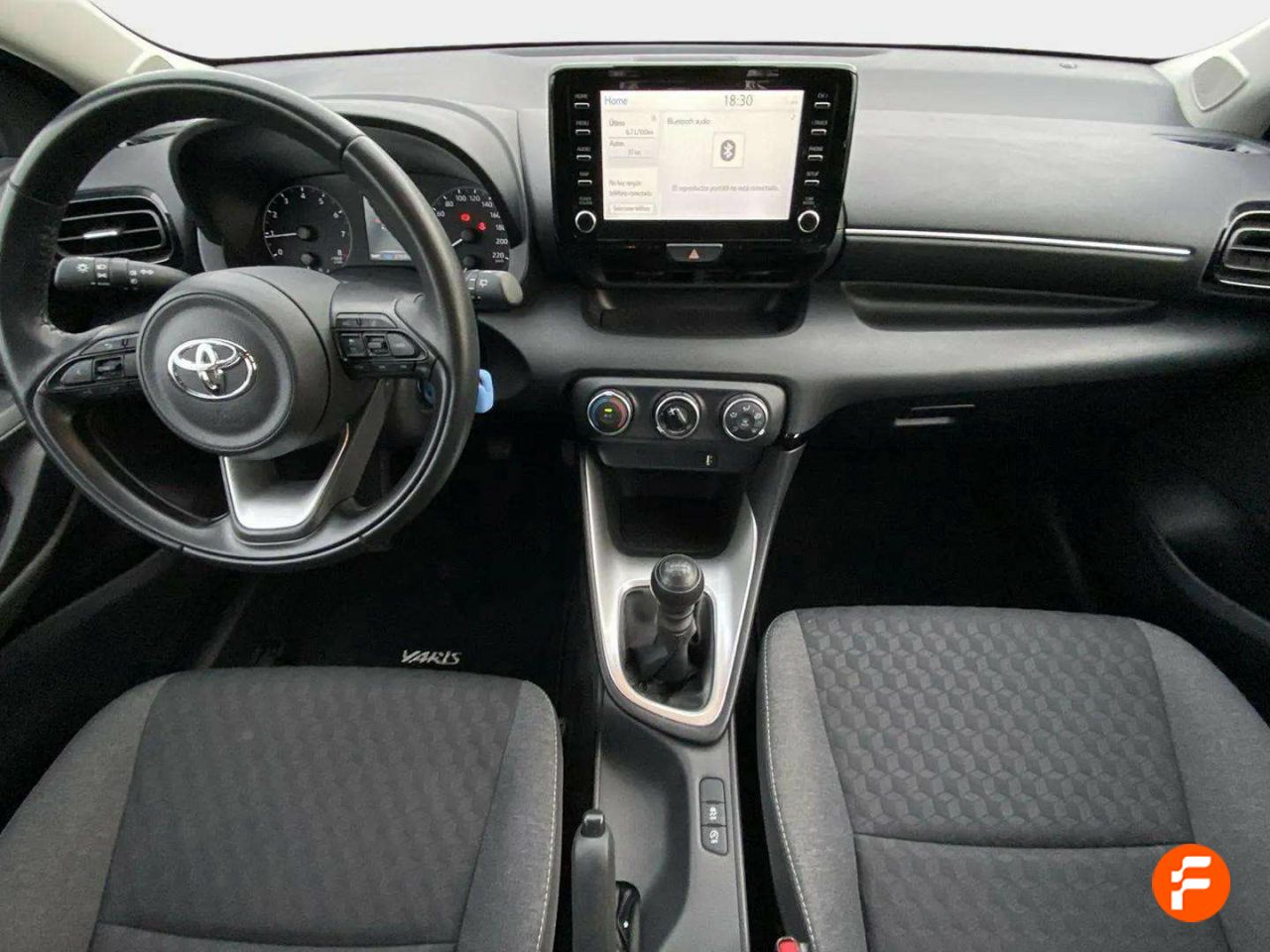 Foto Toyota Yaris 12