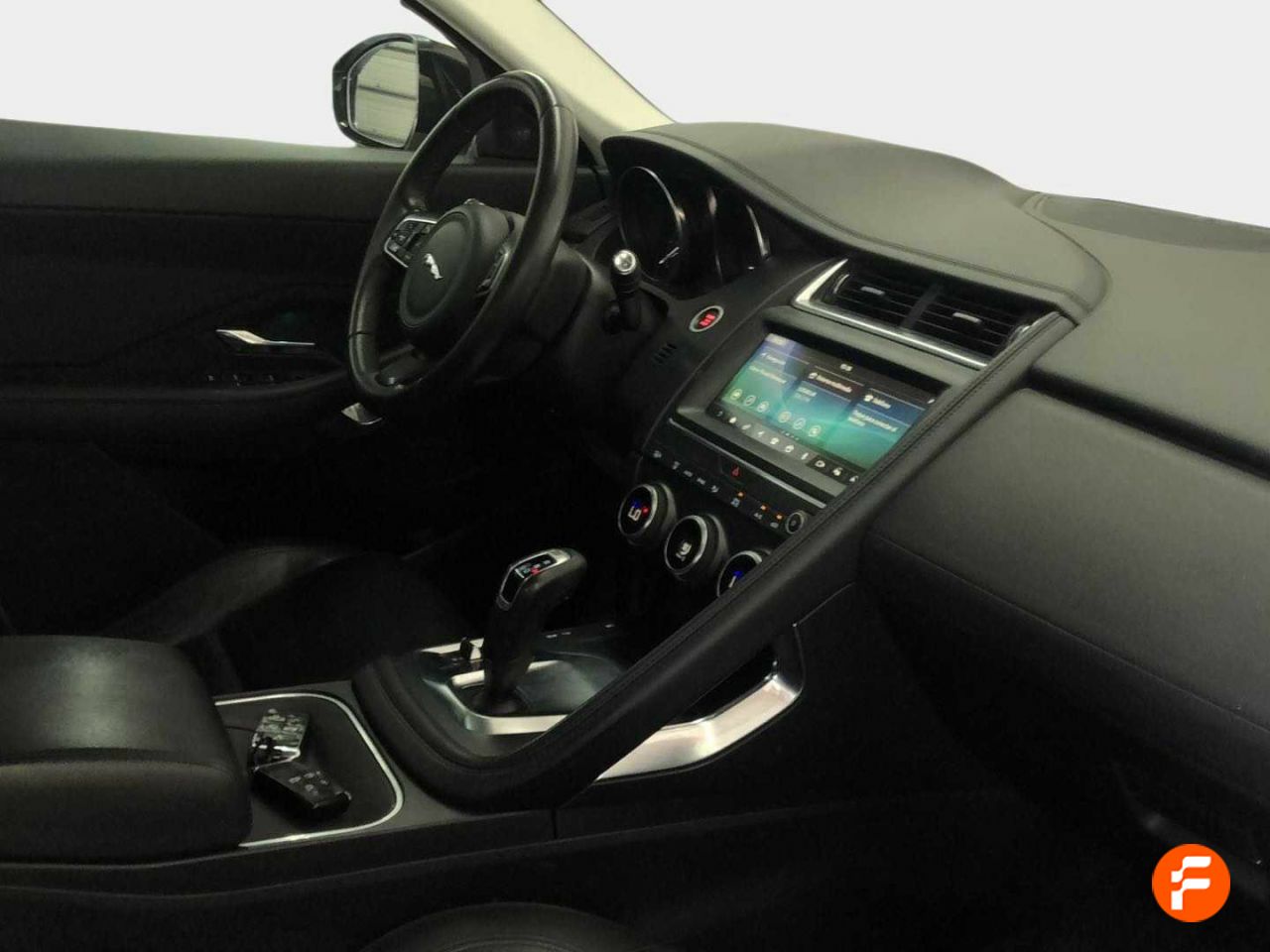 Foto Jaguar E-Pace 15
