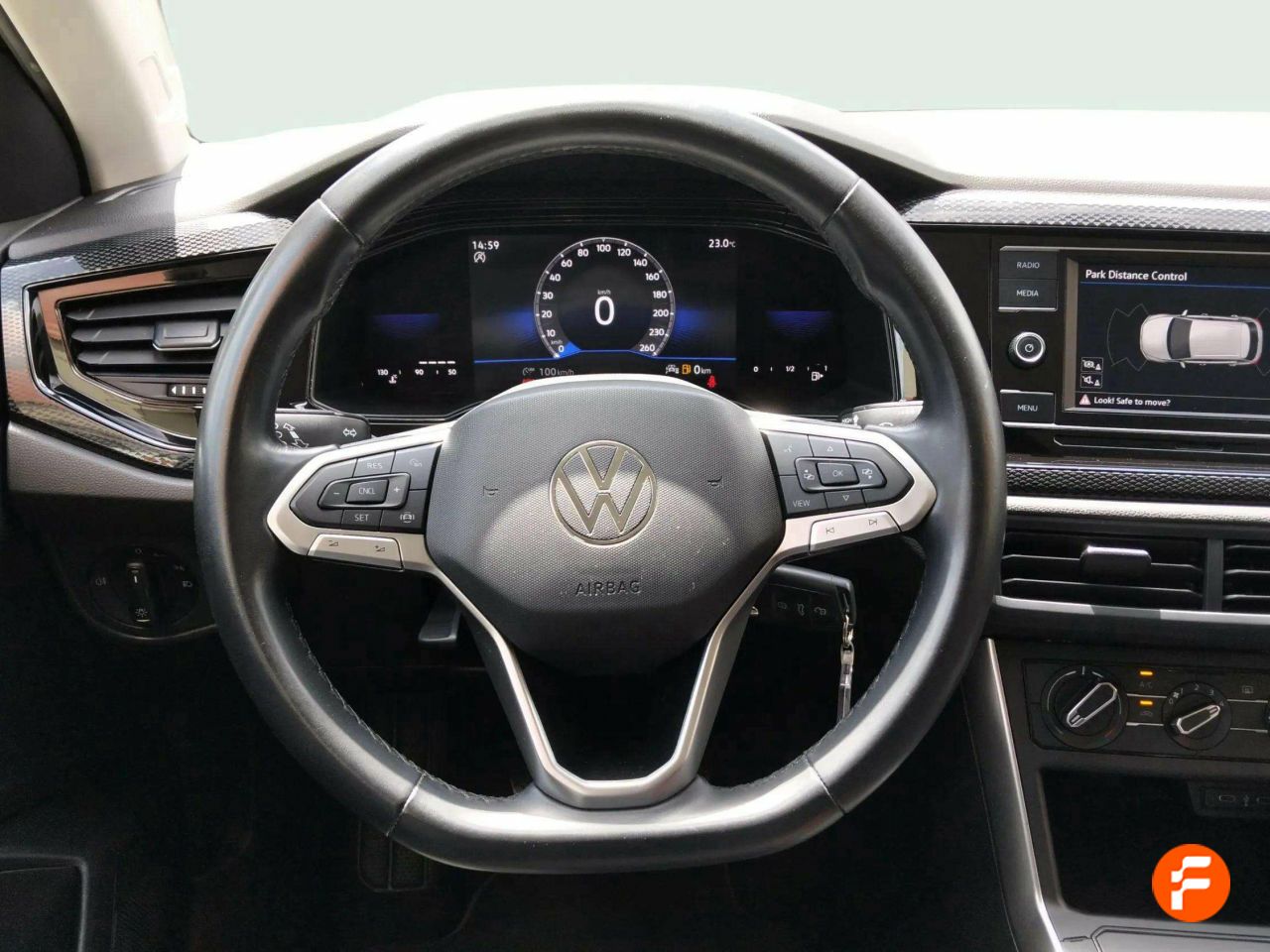 Foto Volkswagen Taigo 12