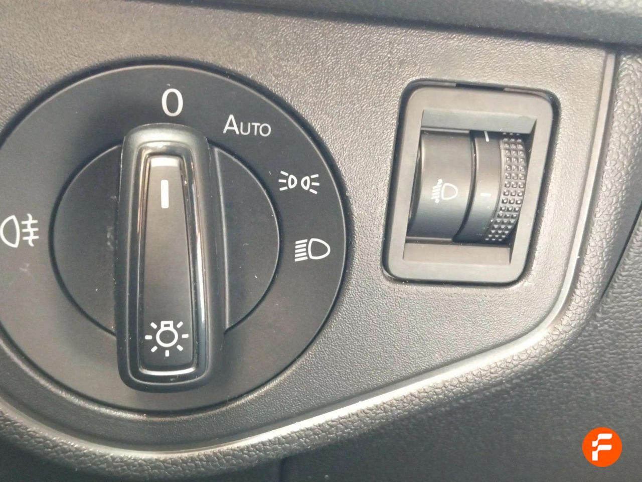 Foto Volkswagen Taigo 25