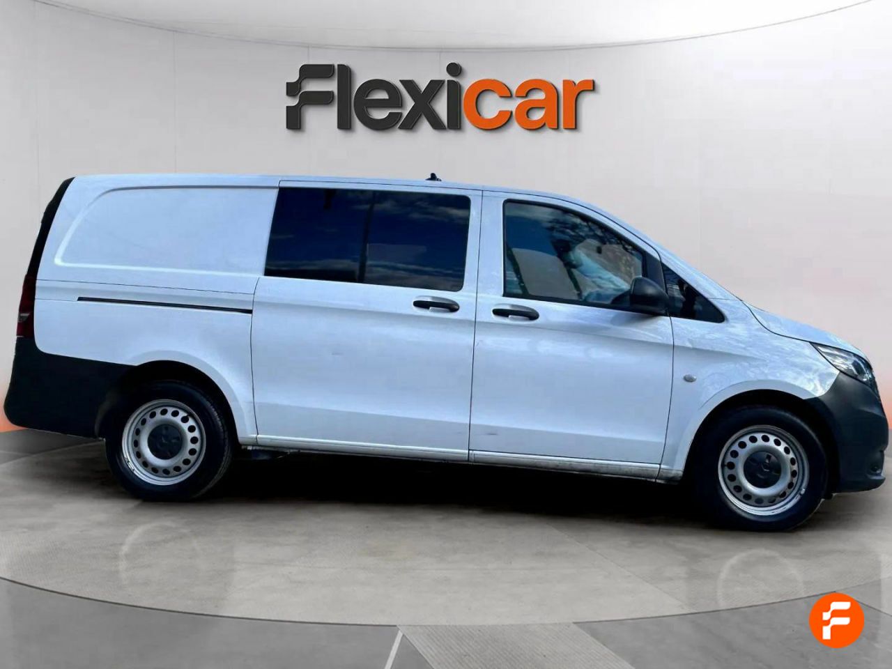 Foto Mercedes-Benz Vito 9