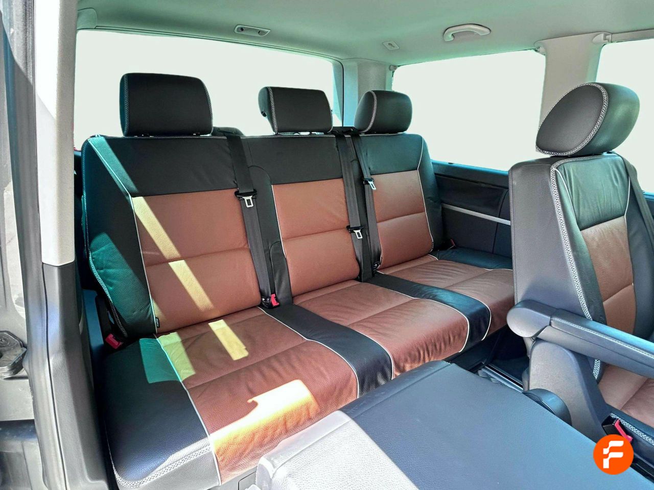 Foto Volkswagen Multivan 18