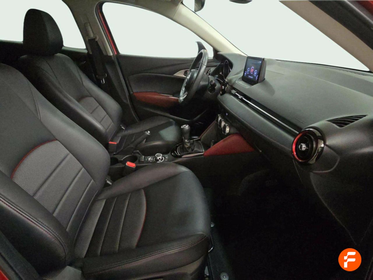 Foto Mazda CX-3 13