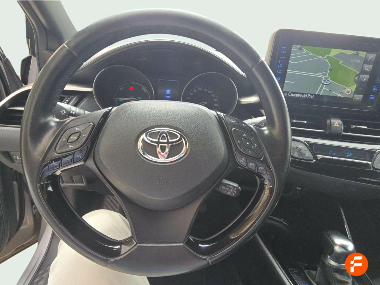 Foto Toyota C-HR 11