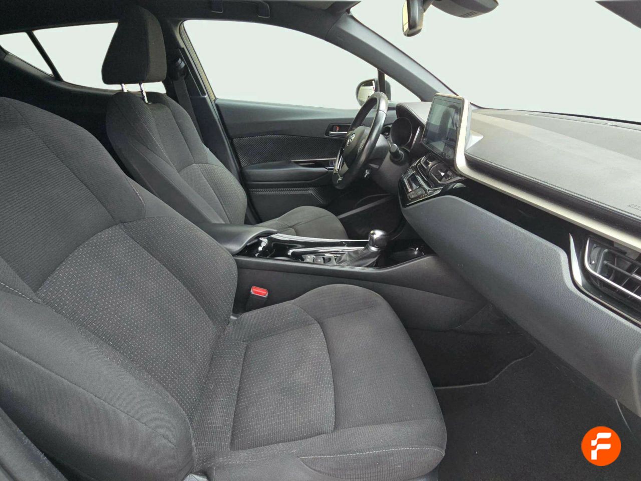 Foto Toyota C-HR 14