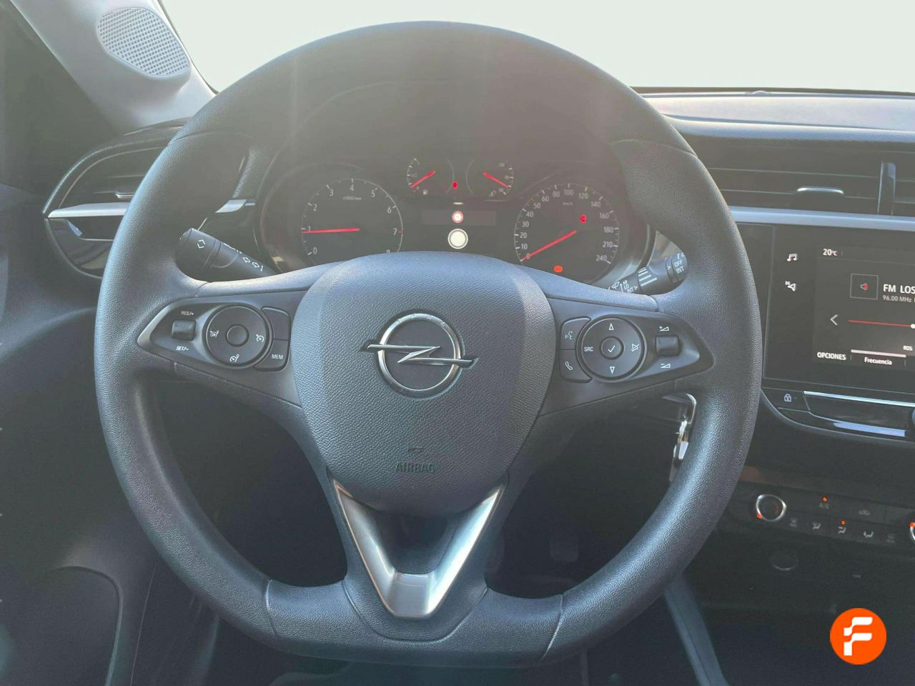 Foto Opel Corsa 13