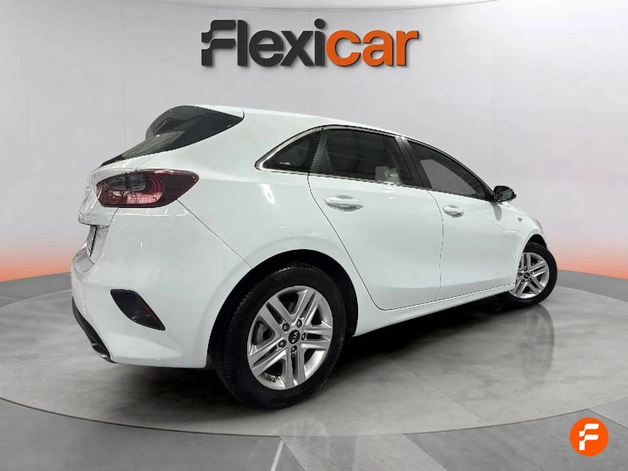 Foto Kia Ceed 9