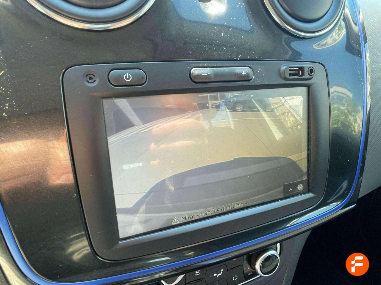 Foto Dacia Sandero 19