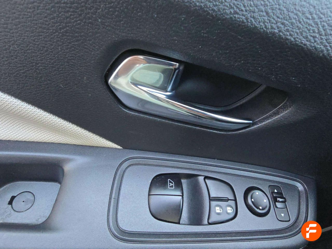Foto Nissan Micra 22