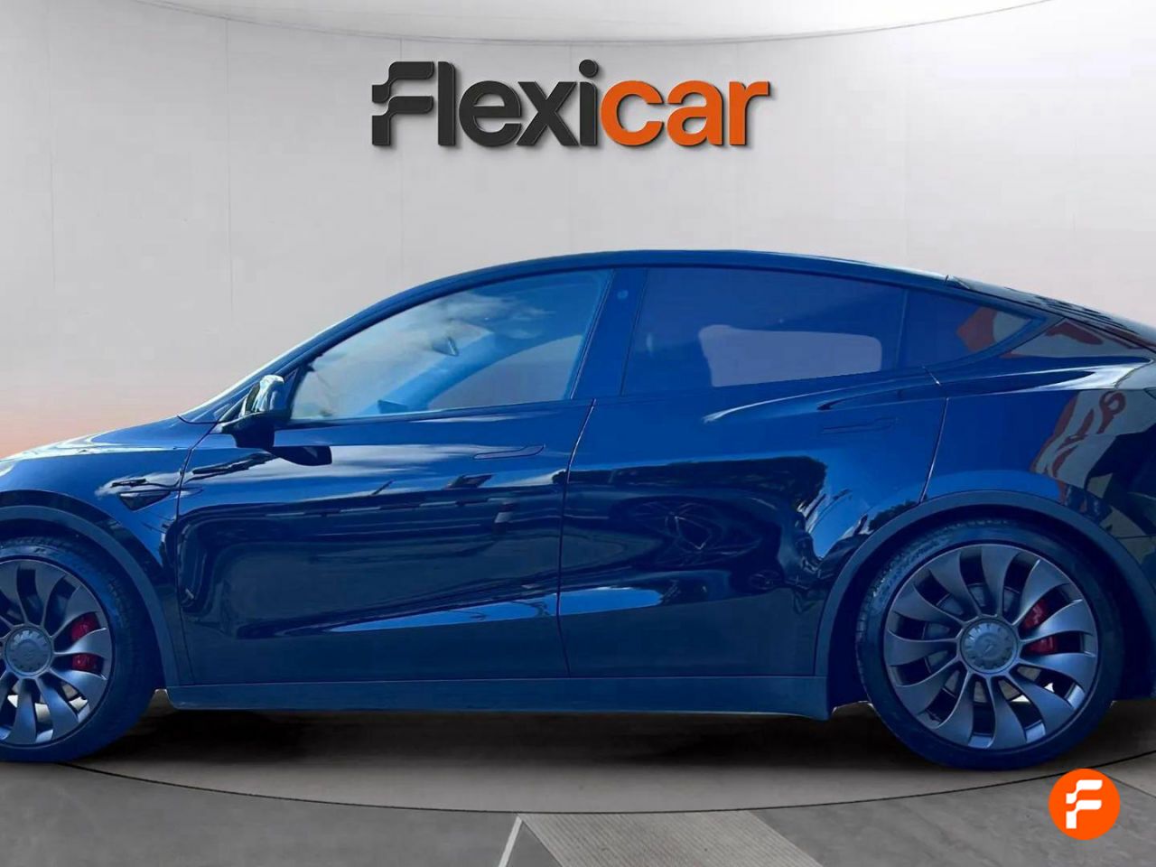 Foto Tesla Model Y 4