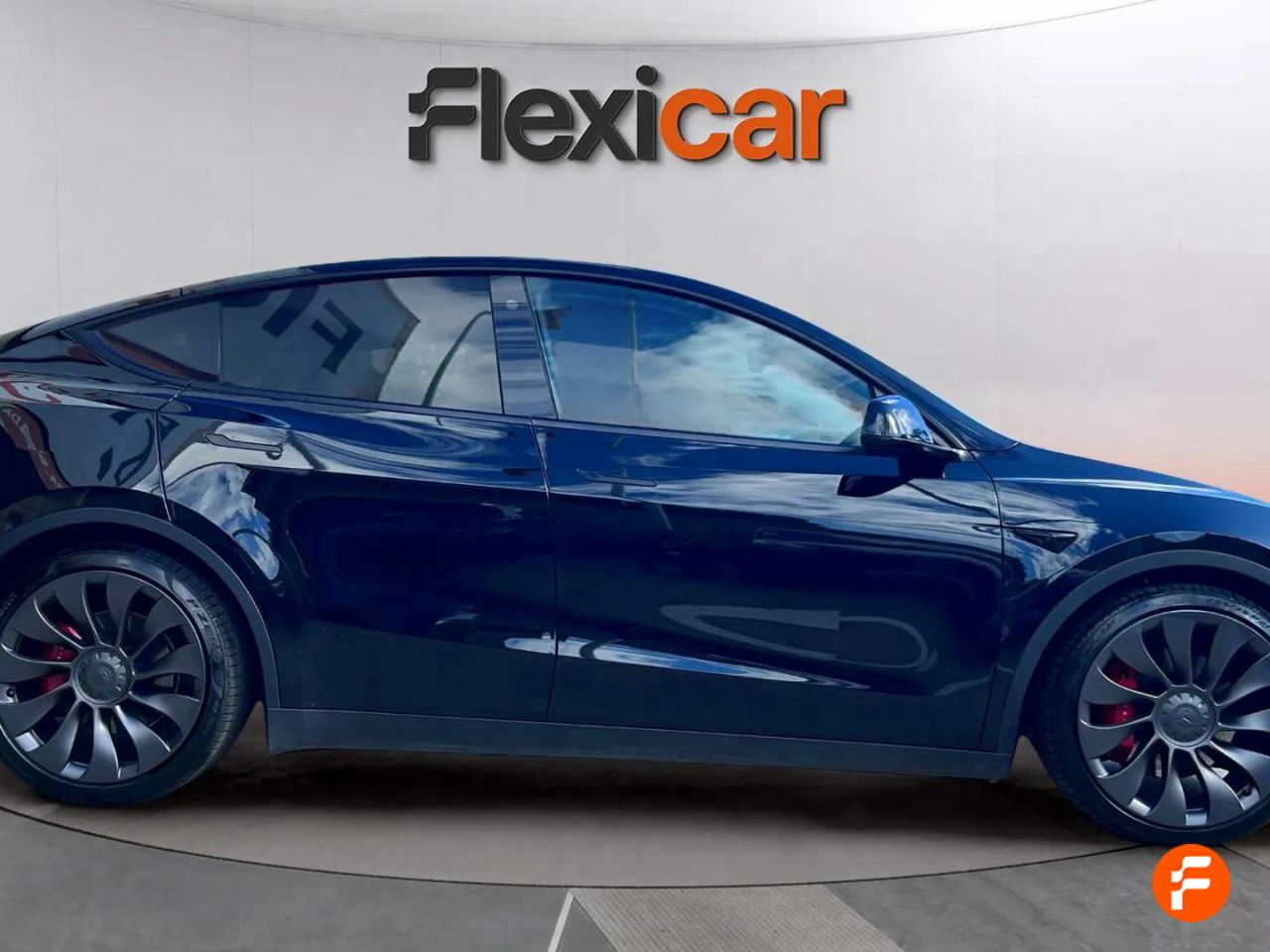 Foto Tesla Model Y 9