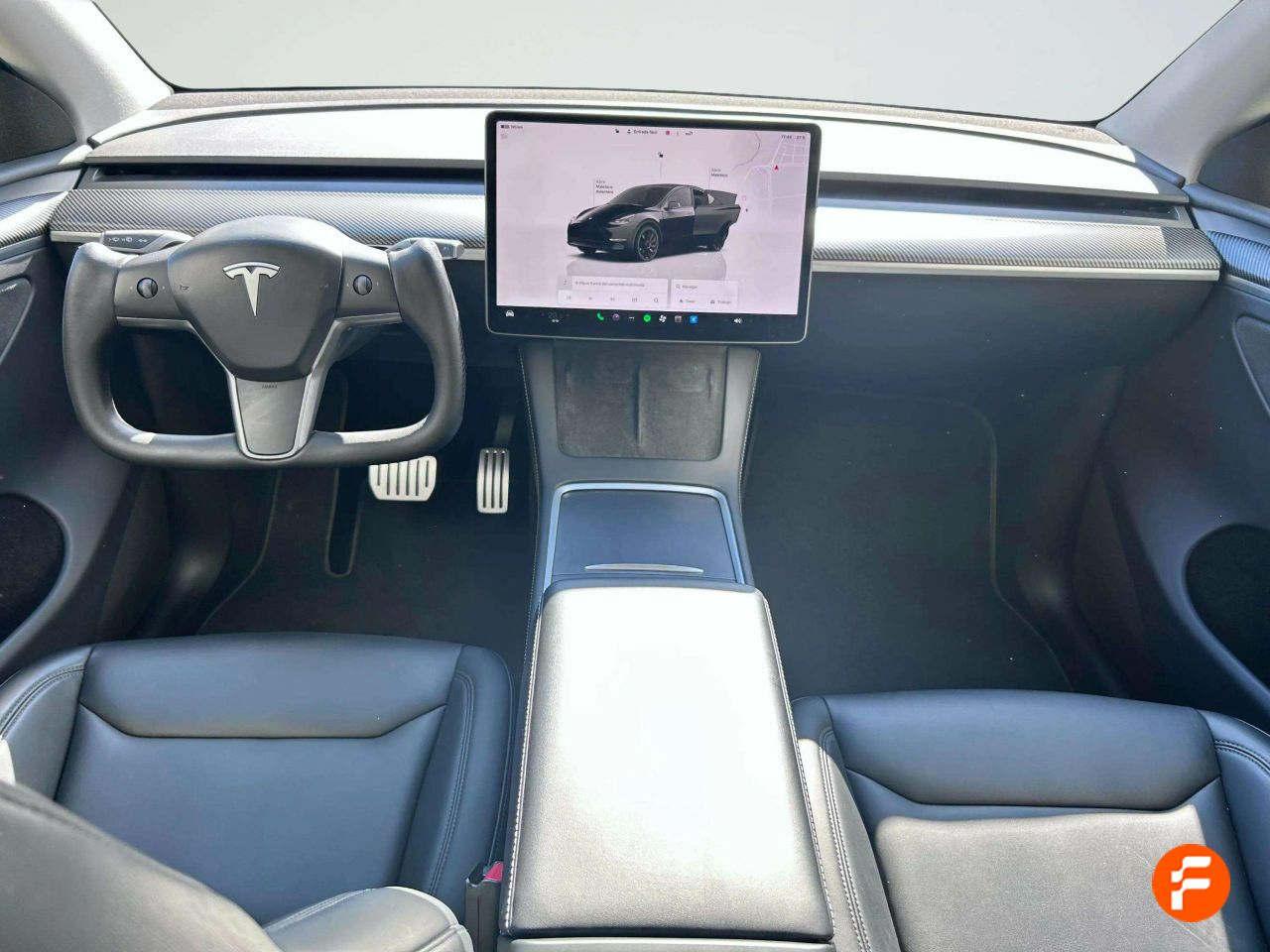 Foto Tesla Model Y 10
