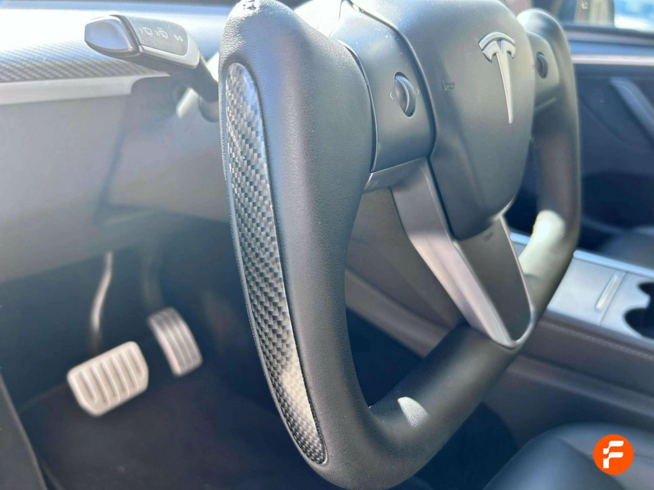 Foto Tesla Model Y 19